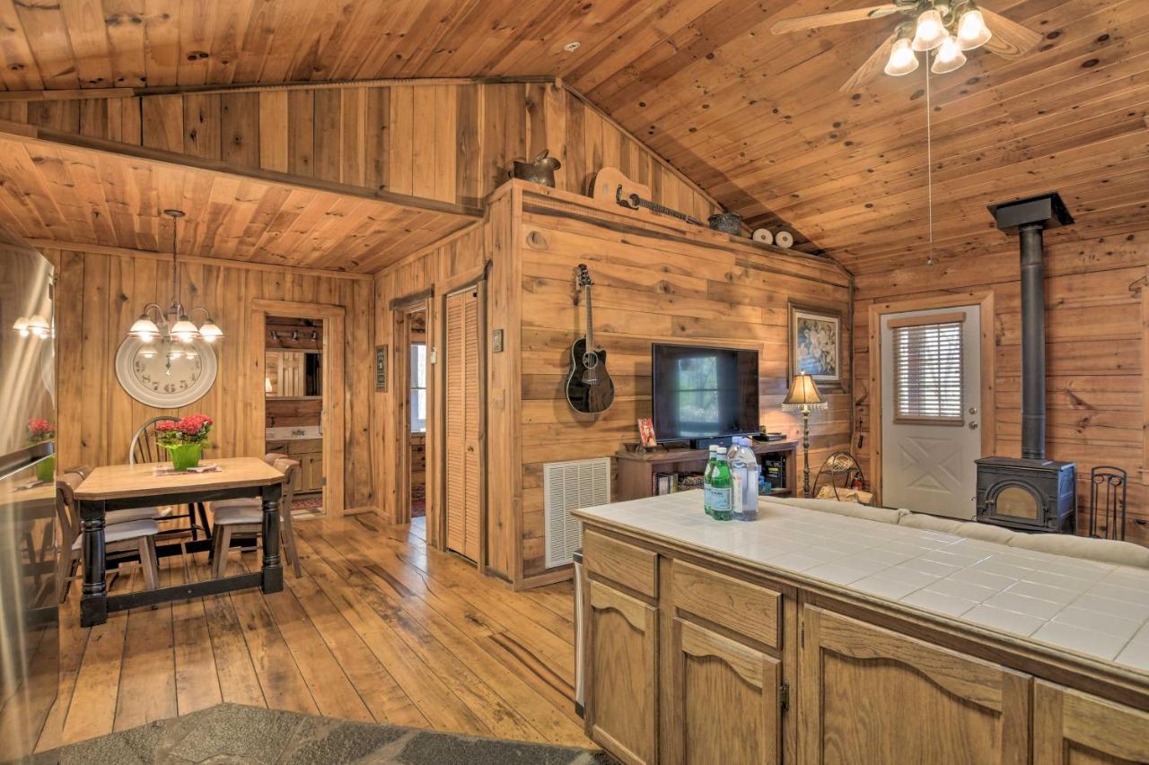 Creekside Marietta Cabin Retreat With Fire Pit! Slater-Marietta エクステリア 写真
